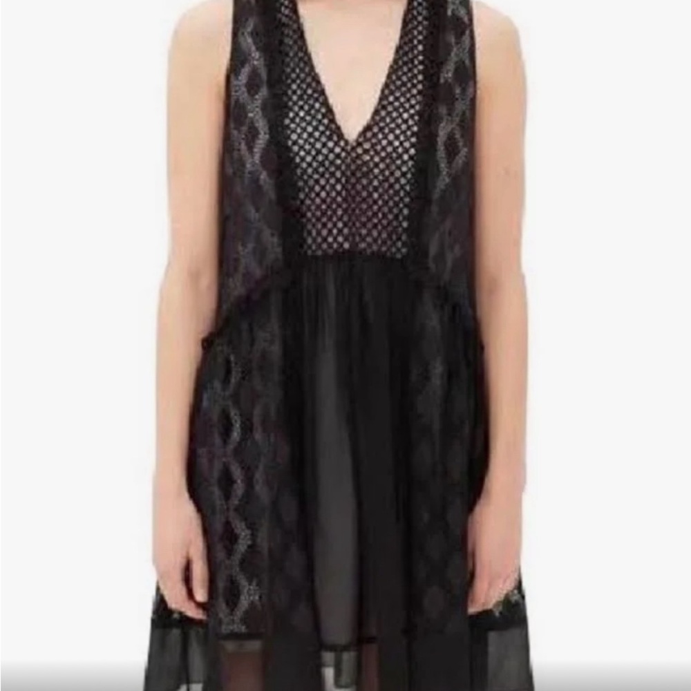 Sandro Paris Reem Lace Shift Dress - Picture 1 of 7